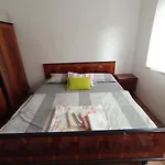 Retro Aparment In The Heart Of Appartement *