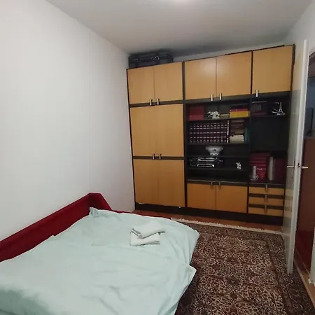 Retro Aparment In The Heart Of サラエヴォ